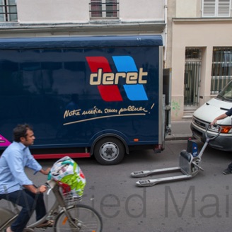 0642_Deret Transporteur, 1er reseau francais de livraison urbaine en camions electriques PARIS 28 août 2012.jpg